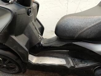 Piaggio  500 MP3 picture 13