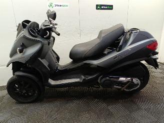 Piaggio  500 MP3 picture 2