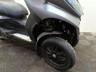 Piaggio  500 MP3 picture 10