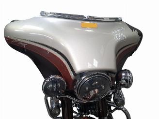 Harley-Davidson Street Glide CVO picture 3