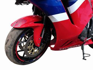 Honda CBR 600 RR picture 23