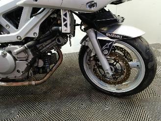 Suzuki SV 650 S picture 4