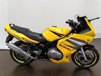 krockskadad bil motor Suzuki GS 500 F 2005/5