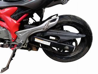 Suzuki Gladius 650 SFV picture 10