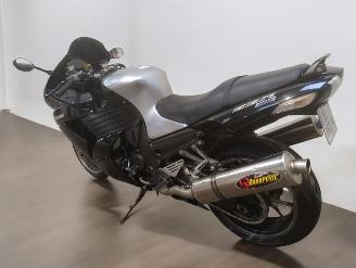 Kawasaki ZZ- R 1400  picture 14