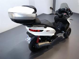 Piaggio  MP3 picture 14