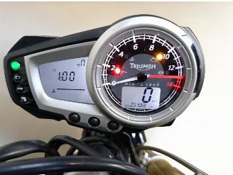 Triumph Street Triple  picture 2
