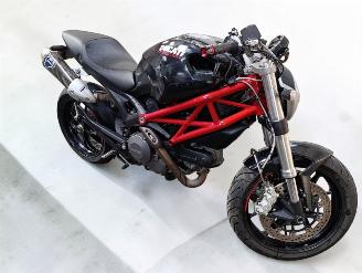 Schade motor Ducati Monster 796  2014/6