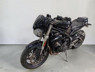 Triumph Street Triple S picture 8