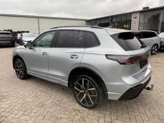 Volkswagen Tiguan 1.5 TSI eHybrid R-Line * KAM - AHK - NAV* picture 4