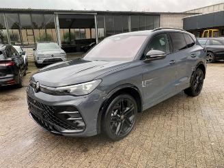 Damaged car Volkswagen Tiguan 2.0 TSI DSG 4Motion R-Line *HEAD-UP-PANO* 2025/5