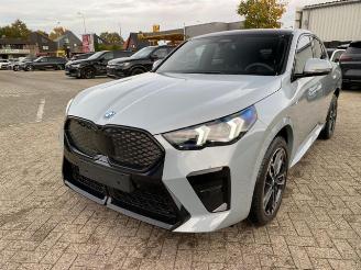 uszkodzony samochody osobowe BMW iX2 eDrive20 M Sport *PANO - AHK - KAM - NAVI* 2025/7