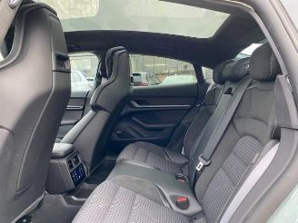 Porsche Taycan Turbo S *PCCB - SOFTCLOSE - PANORAMA* picture 22