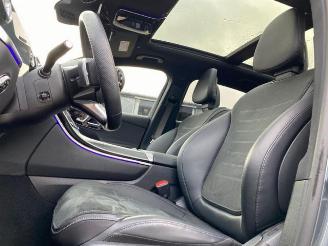 Mercedes GLC 300de 4Matic AMG Line Premium Plus picture 17