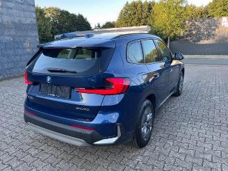 damaged passenger cars BMW iX1 eDrive20 LEDER/KAM/NAVI 2025/7