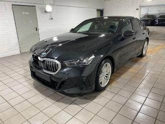 Voiture accidenté BMW 5-serie d M Sport HUD/H&K 2025/12