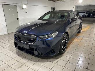 skadebil auto BMW M5 Touring PANO/HUD/AHK/360/B&W/NAVI 2026/4