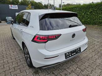  Volkswagen Golf 1.5 TSI DSG Goal KAM/AHK/NAVI 2025/11