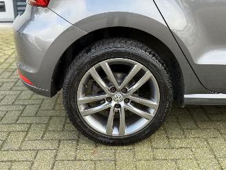 Volkswagen Polo Allstar 1.2 TSI Cruise Led Stoelverwarming Clima picture 10