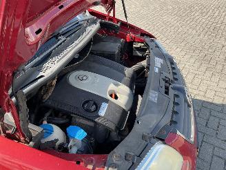 Volkswagen Touran Benzine Airco picture 17