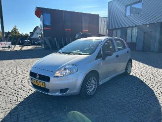 Unfallwagen Fiat Punto 1.3Diesel  Euro 5 Airco 2011/1