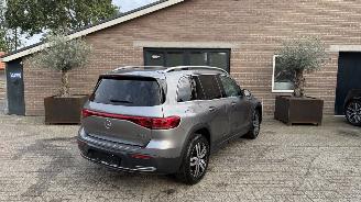 Mercedes EQB EQB 300+ 4Matic 7 Sitzer Ambiance Leder Camera picture 2