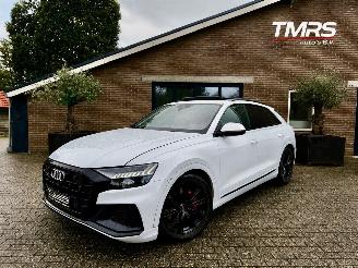 Schadeauto Audi SQ8 Audi SQ8 4.0 TFSI Quattro PANORAMA Leder 360View Trekhaak VOL 2023/10
