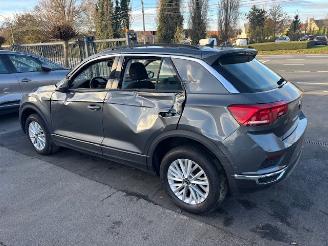 Volkswagen T-Roc  picture 6