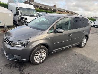 Volkswagen Touran GEEN SCHADE EN ETAT NO DAMAGE picture 3