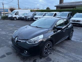 skadebil auto Renault Clio  2014/10