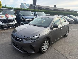 Coche accidentado Opel Corsa  2020/10