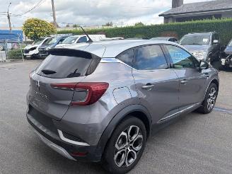 Schadeauto Renault Captur  2020/8