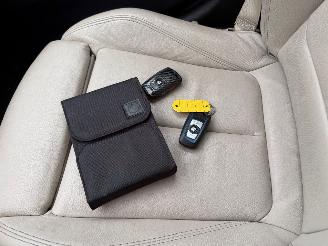 BMW 3-serie Touring 318i M Sport koelers OKE!! Kan rijdend mee picture 15