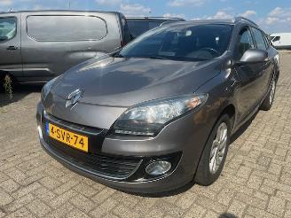 Avarii autoturisme Renault Mégane NETTE AUTO MET NAVIGATIE 2013/12