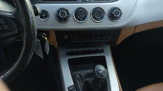 BMW Z4 SDRIVE 23I Mooie nette auto! picture 14