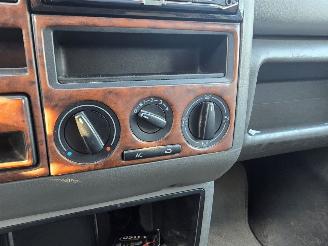 Volkswagen Transporter  picture 15