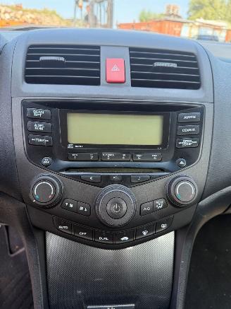 Honda Accord 2.0 i-VTEC picture 9