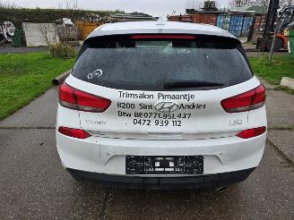 Hyundai I-30  picture 5