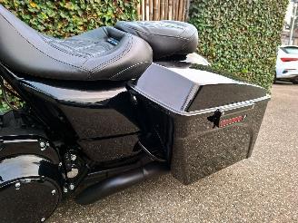 Harley-Davidson  FLHX Street Glide Full Black picture 19