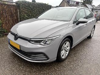 Unfallwagen Volkswagen Golf 1.0 TSI 110 PK COMFORT LINE 2021/7