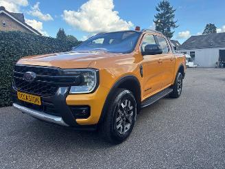 damaged commercial vehicles Ford Ranger RAPTOR 2.3T HYBRIDE AUTOMAAT 278 PK 2025/11