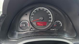 Volkswagen Up! 1.0 12V 60 Hatchback  Benzine 999cc 44kW (60pk) FWD picture 20