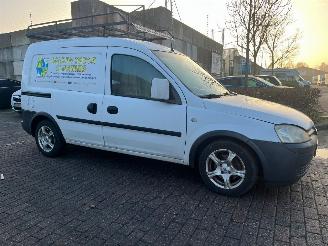 Opel Combo 1.3 CDTI picture 9