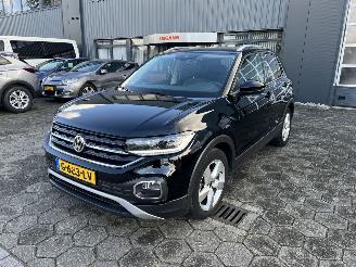 Unfallwagen Volkswagen T-Cross 1.0 TSI Style DSG 2019/10