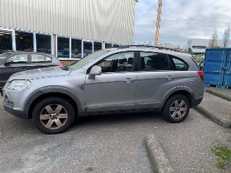 Chevrolet Captiva 2.4 16V 4x4 SUV  Benzine 2.405cc 100kW (136pk) 4x4 2006-06/2011-02 (KLACCM12) Z24SED picture 8