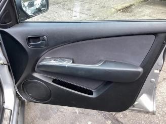 Mitsubishi Outlander Outlander (CU), SUV, 2001 / 2007 2.0 16V 4x2 picture 26