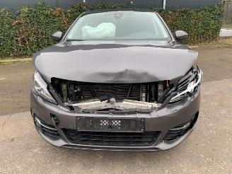 Peugeot 308 308 (L3/L8/LB/LH/LP), Hatchback 5-drs, 2013 / 2021 1.2 12V e-THP PureTech 110 picture 8