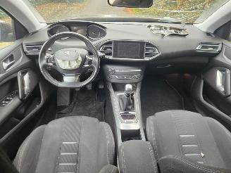 Peugeot 308 1.6 16V THP Hatchback 4Dr Benzine 1.598cc 92kW picture 8