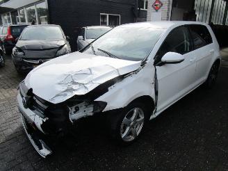 Volkswagen e-Golf  picture 3