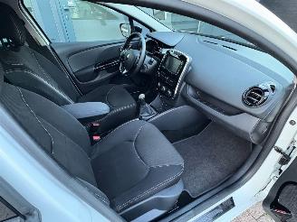 Renault Clio 0.9 TCe Night & Day | Navi Pdc Lm-velgen picture 17